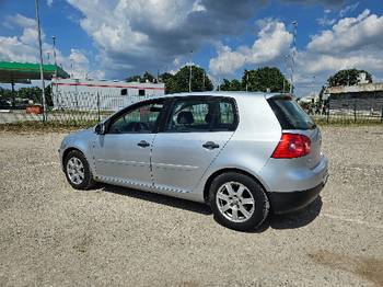 Golf 5 stranac 1.9 TDI 66kw 2005god malo od leda