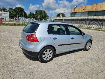 Golf 5 stranac 1.9 TDI 66kw 2005god malo od leda