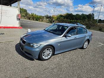 Bmw E90 318D 90Kw 6 brzina 2006g