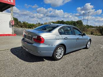 Bmw E90 318D 90Kw 6 brzina 2006g