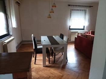 Izdajem prazan stan 100m2, Beograd