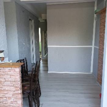 Izdajem prazan stan 50m2, Beograd