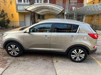 KIA SPORTAGE 2.0 CRDI 4WD STYLE