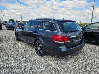 Mercedes E 200 100 KW 2013 god kao nov