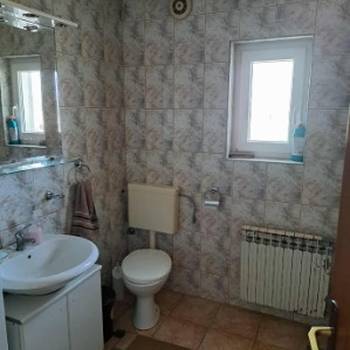 Kuća u Deču, opstina Pećinci