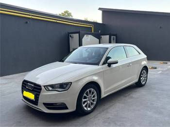 Na prodaju očuvan Audi A3, 1.6 dizel, 2013. godi