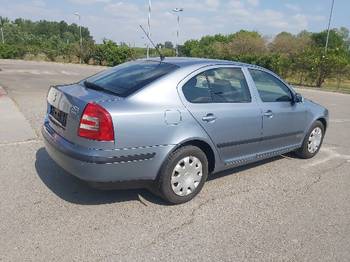 Škoda Oktavia 1.9 TDI 77 kw 2005g kao nova