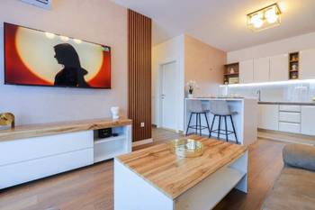 Mionik Home – Vaš stan na dan u centru Subotice