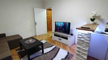 Izdavanje stan na dan Šabac, 3.500 din.