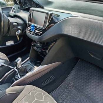 Pežo 2008.1.2turbo benzin 2017. god