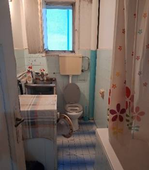 Izdajem nameštenu sobu u Beogradu,na Zvezdari