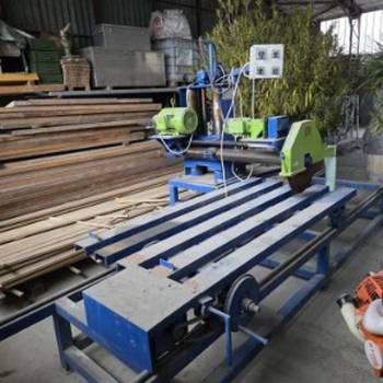 Prodajem frezu za secenje kamena i jos kamenorezackih masina. Cena