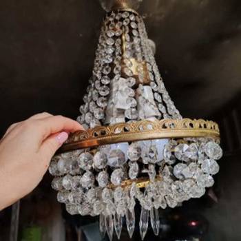 Stari etno luster etno, Ispravan