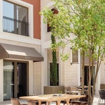 Potreban Restoran Menadzer i sef kuhinje u luksuznoj marini Crna Gora