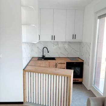 Nameštaj po meri , stolarske usluge, montaža