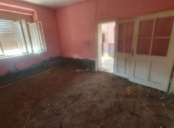 Stara kuca u Kucuri na prodaju