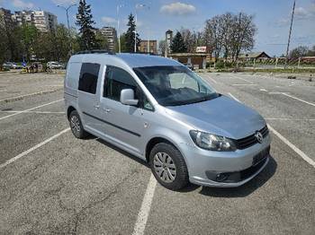 Caddy 1.6 TDI 2012g 75kw Euro 5 odlican teretni N1 sa 5 sedista i dvoja klizna vrata