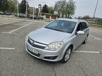 Astra H 2009 god. 1.9 D 88kw 6 brzina odlicna, stranac tek stigla iz Slovenije na tockovima