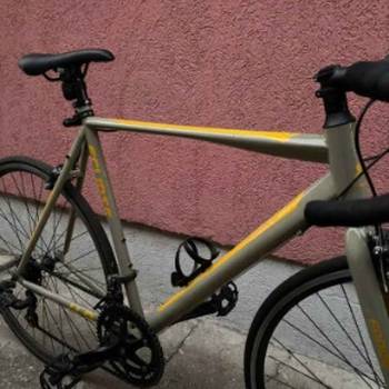 Prodajem drumski-trkački bicikl, u pitanju je Eclipse 4.0