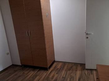 Soba za izdavanje.