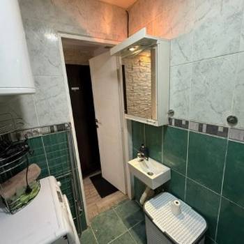 Voždovac,Lekino brdo,Tikveška,jednoiposoban 24m2,iznajmljujem