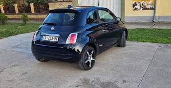 Fiat 500 2011god