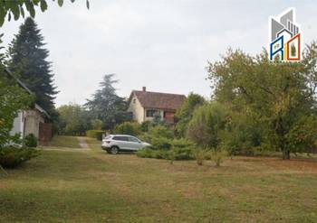 Useljiva kuća u mirnom kraju Lajkovca