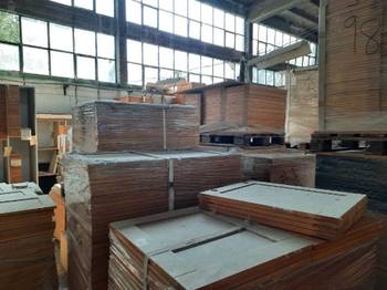 Prodajem 2000 m2 hrastovih vratanca za kuhinje, ormare itd