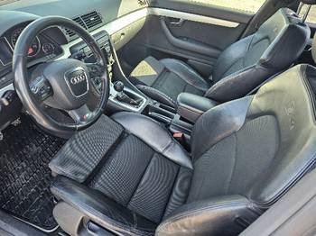 A4 S Line 125kw 2.0 TDI 2007 god. Perla beli, tamna stakla.