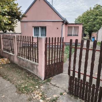 Kuća u Sremskoj Mitrovici, 70m2