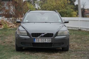 Volvo V50